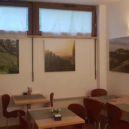 ゲストハウス Tuscany 2*