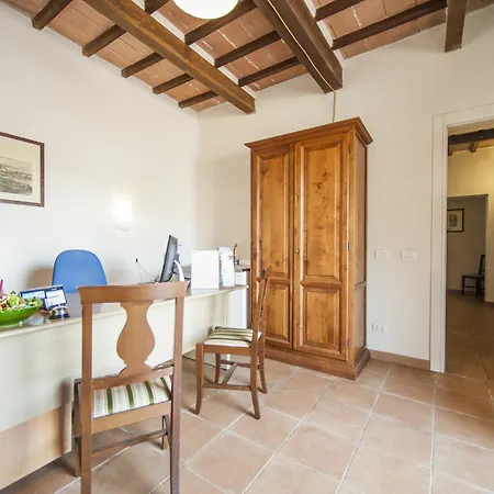 Tuscany Гостьовий будинок