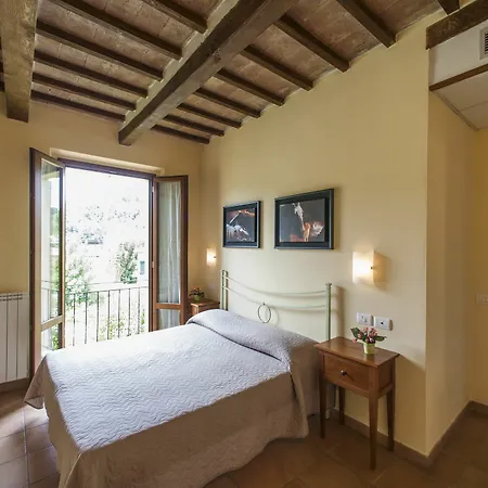 Tuscany Гостьовий будинок