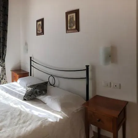 Tuscany Гостьовий будинок